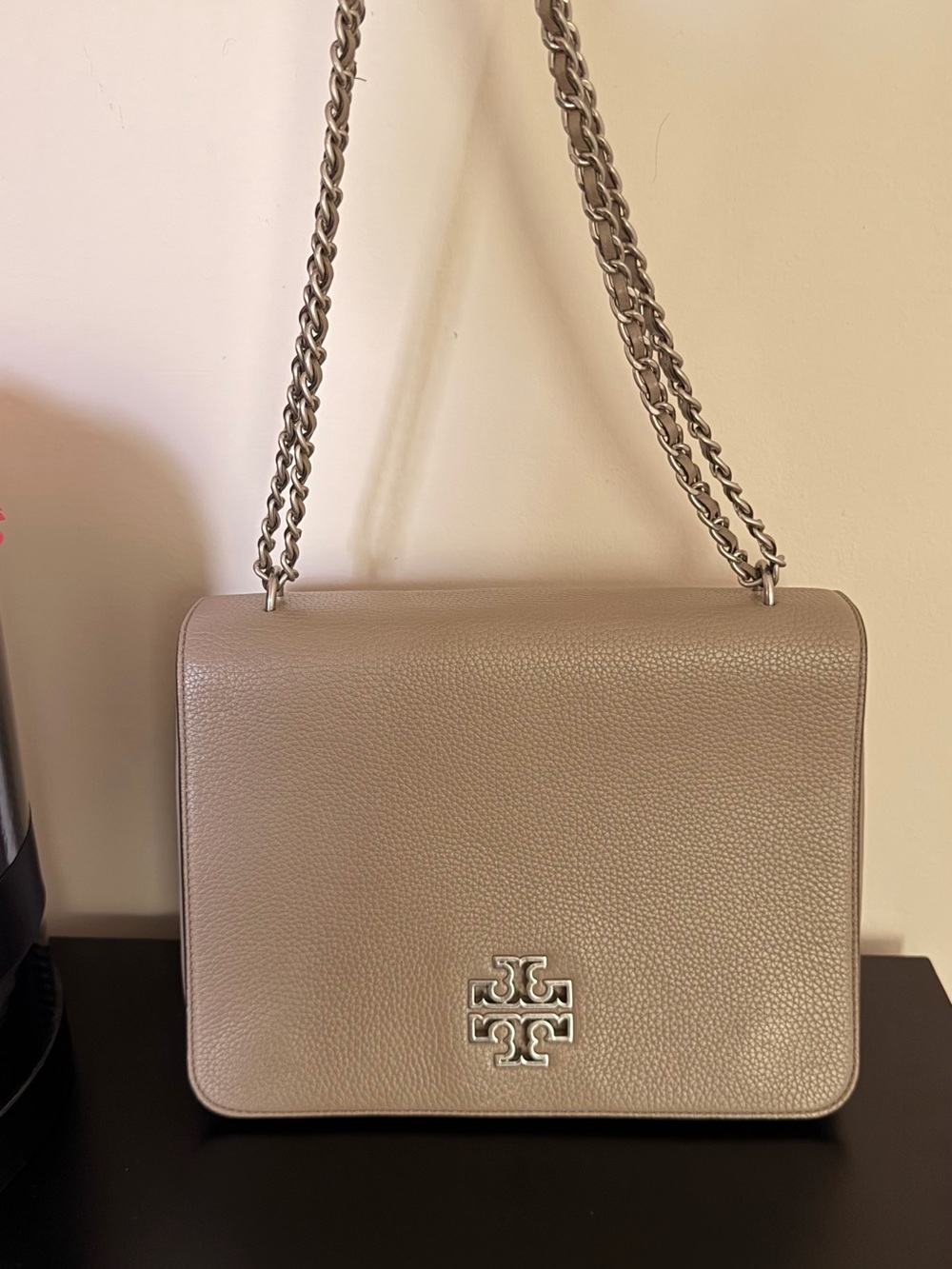 Tory Burch Pebbled Leather Shoulder Bag in Taupe Gray - Picture 6 of 10